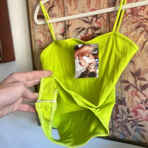 NWT NAKED WARDROBE SNATCHED STRETCH RIB LIME GREEN RIBBED BODYSUIT BODYCON TOP L - Picture 8 of 11